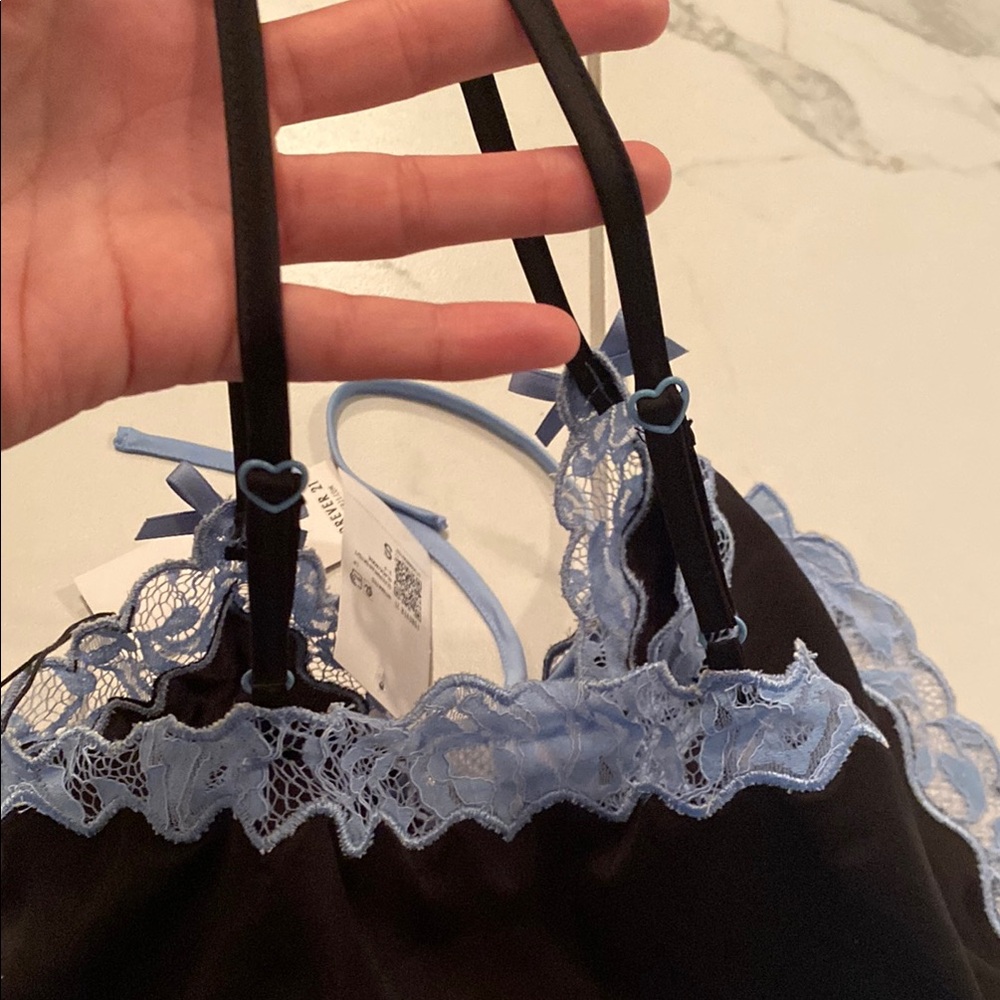 Betsey Johnson X Forever 21 sleep set - Picture 8 of 9